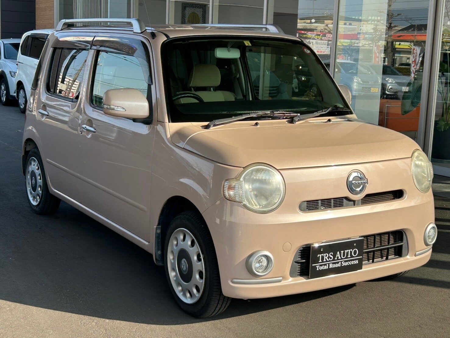 ダイハツ　ミラココア　プラスX